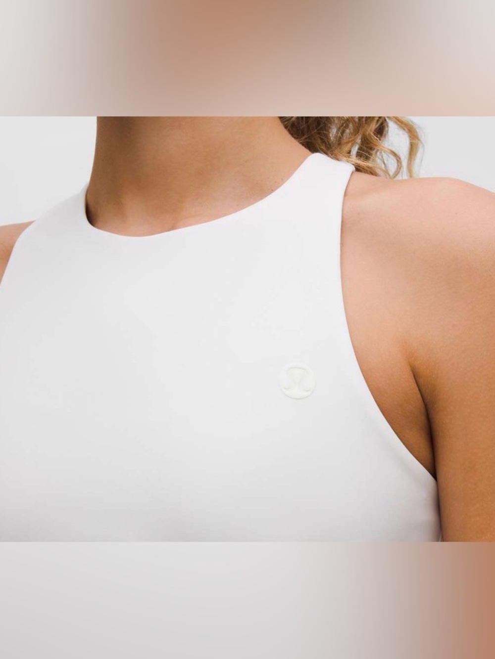 Lululemon Scallop-Hem High-Neck Tennis Tank Top *Medium Support, B/C Cup
White - Picture 3 of 11